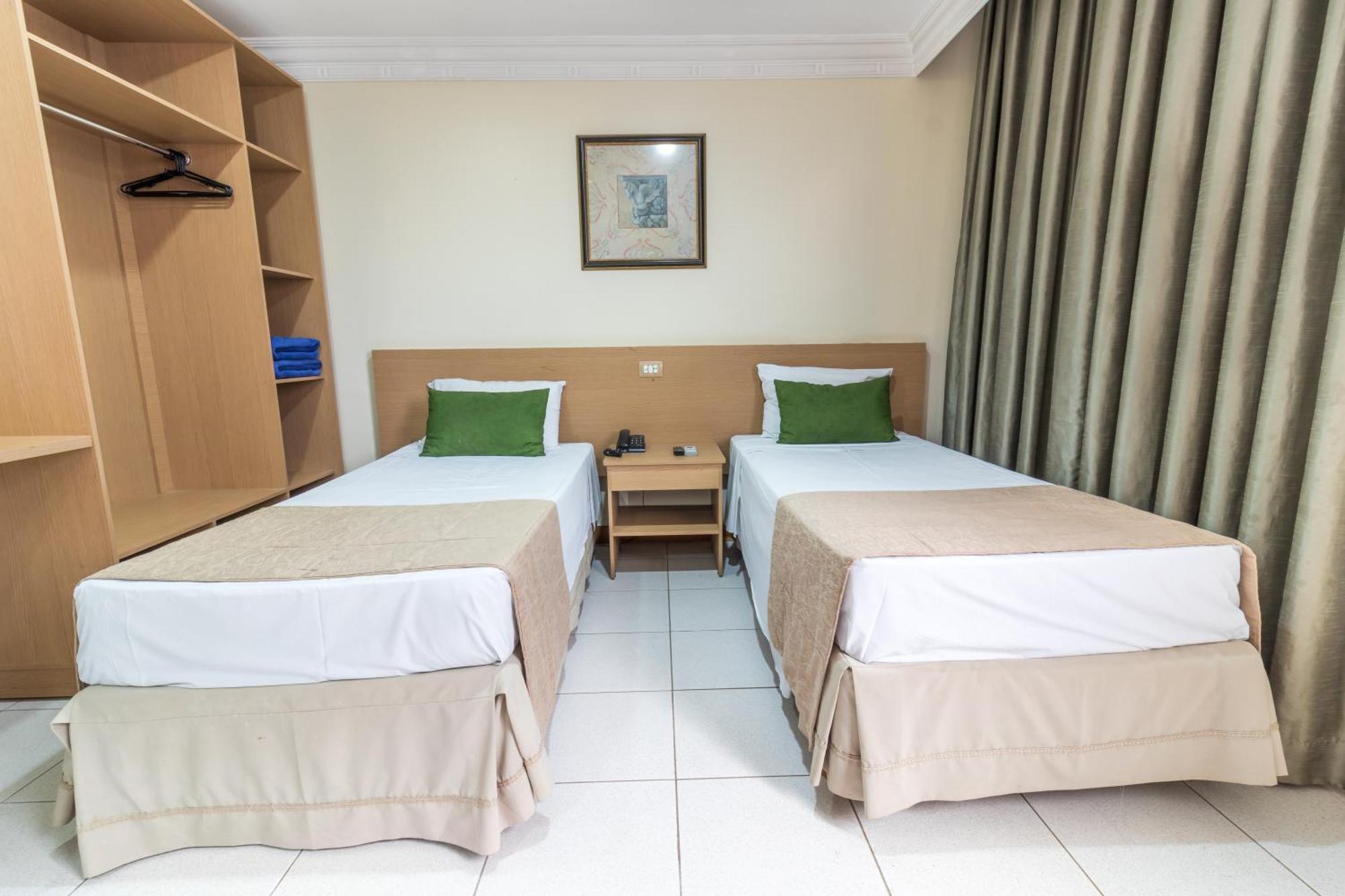 Umuarama Plaza Hotel By Castelo Itaipava Goiania Luaran gambar
