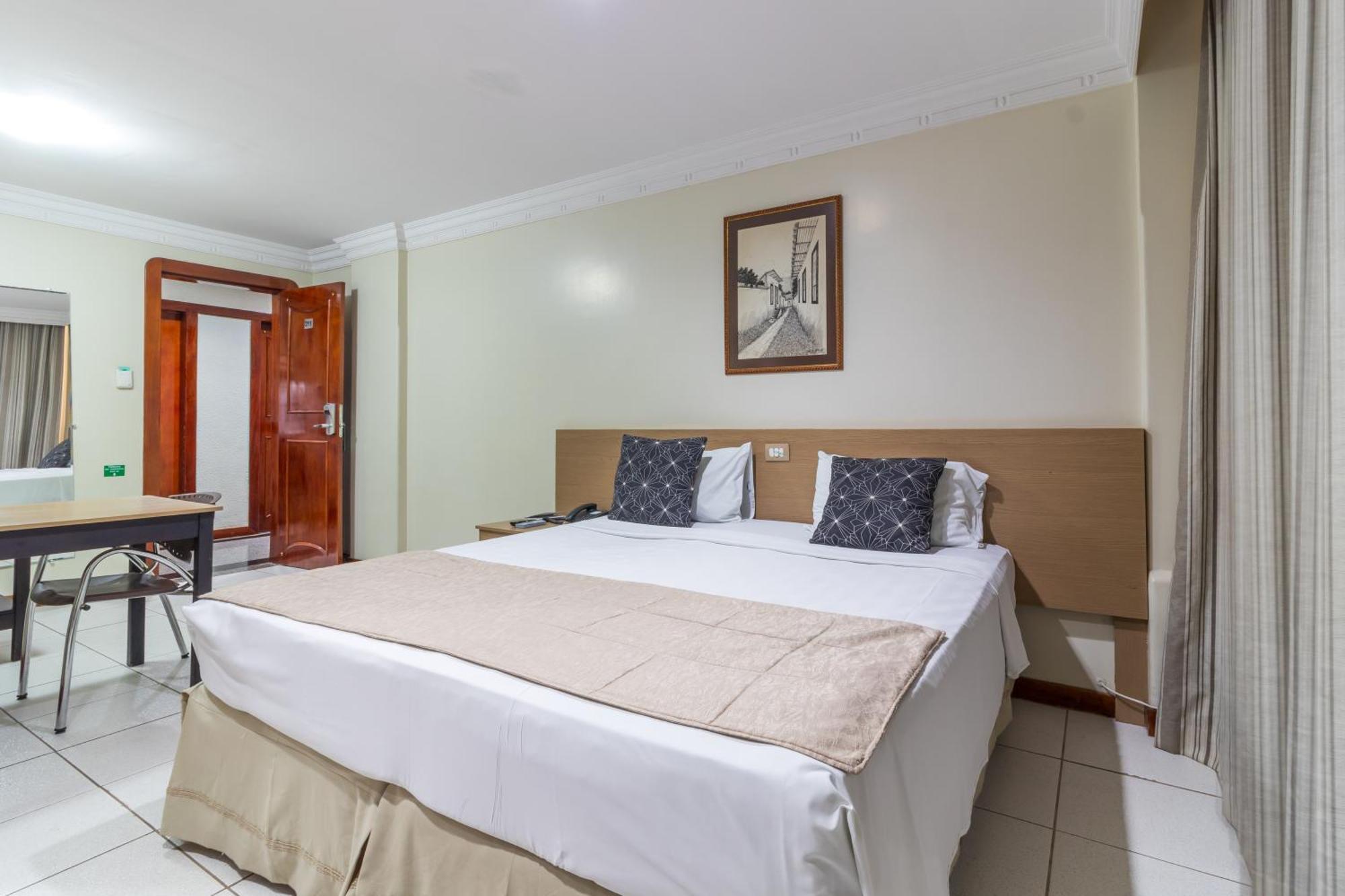 Umuarama Plaza Hotel By Castelo Itaipava Goiania Luaran gambar