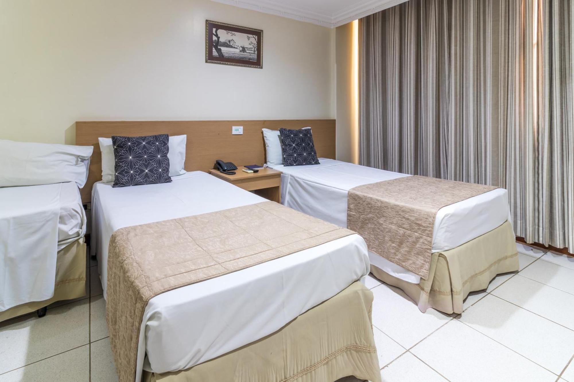 Umuarama Plaza Hotel By Castelo Itaipava Goiania Luaran gambar