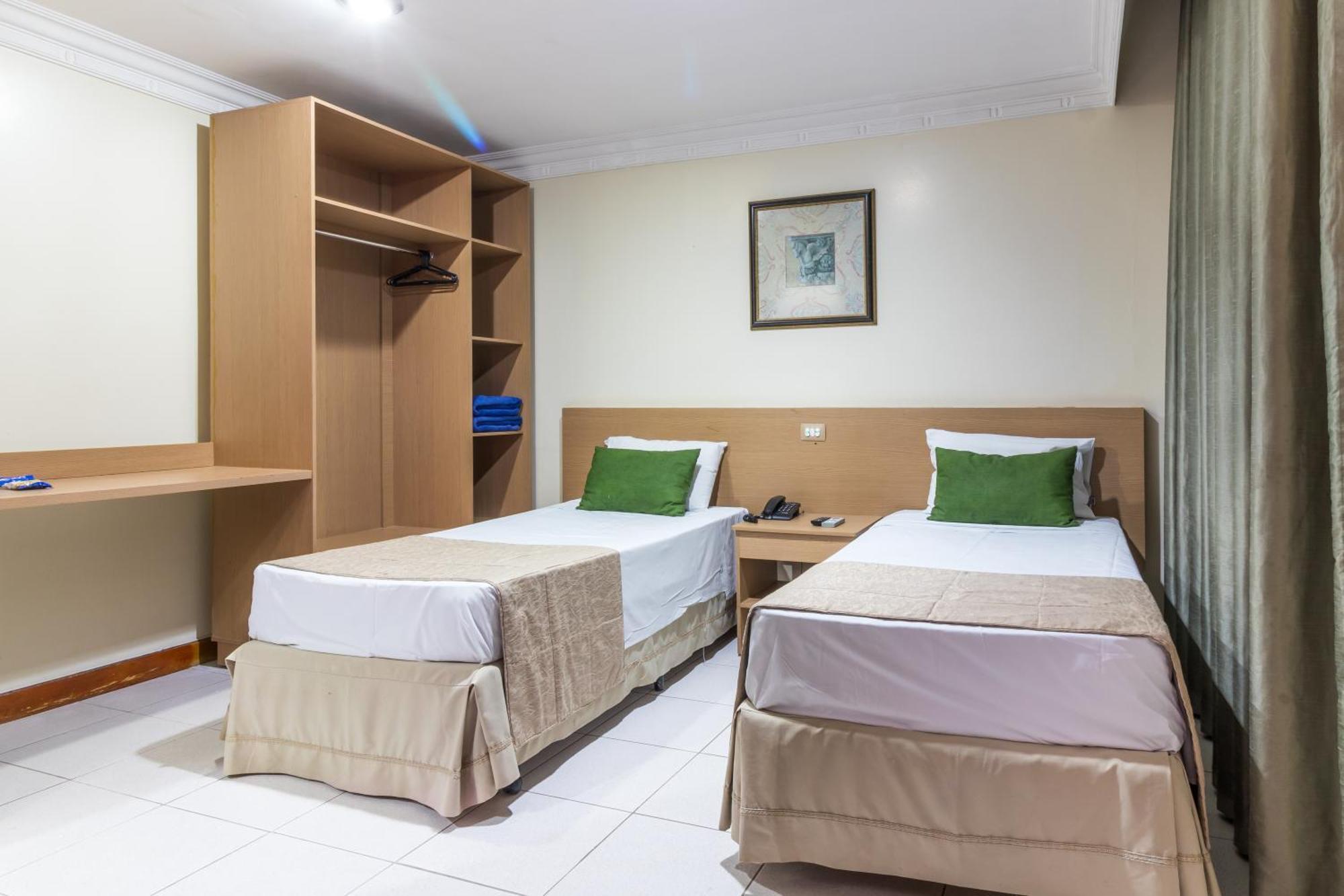 Umuarama Plaza Hotel By Castelo Itaipava Goiania Luaran gambar