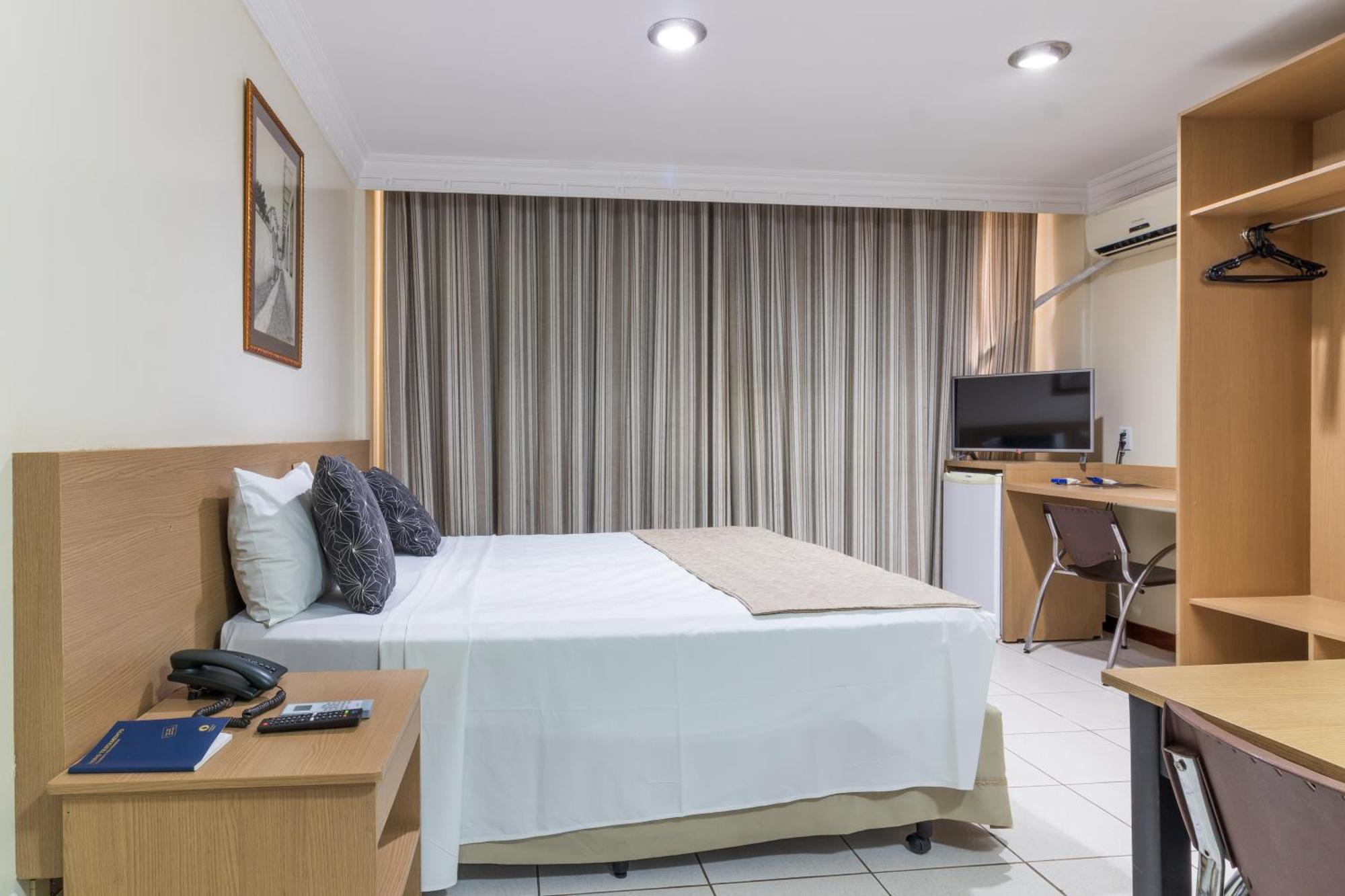 Umuarama Plaza Hotel By Castelo Itaipava Goiania Luaran gambar