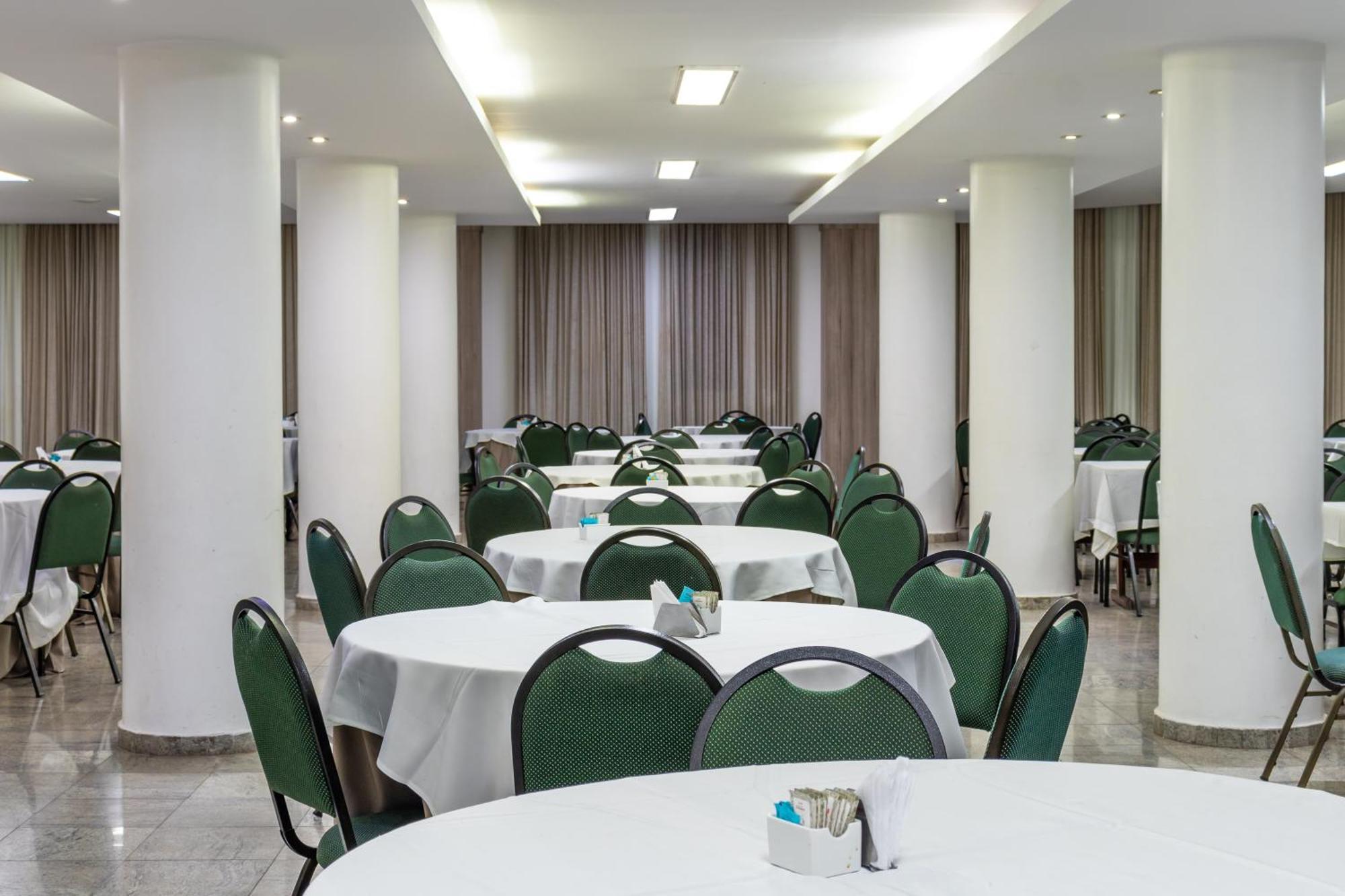 Umuarama Plaza Hotel By Castelo Itaipava Goiania Luaran gambar