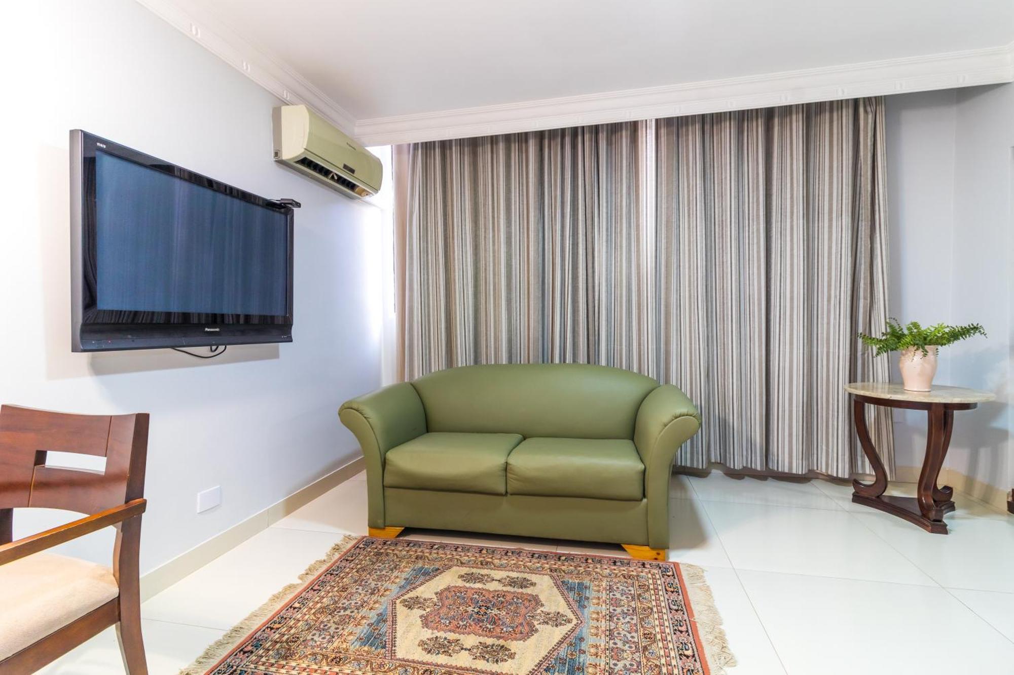 Umuarama Plaza Hotel By Castelo Itaipava Goiania Luaran gambar